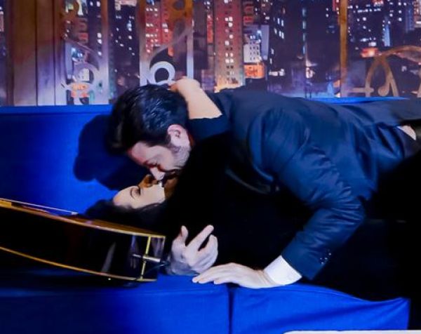 Maraisa e Danilo Gentili já se beijaram (Foto: Reprodução)