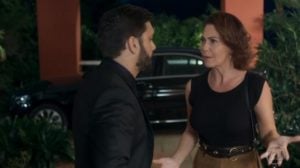 Diogo e Nana em cena da novela Bom Sucesso - Foto: Reprodução
