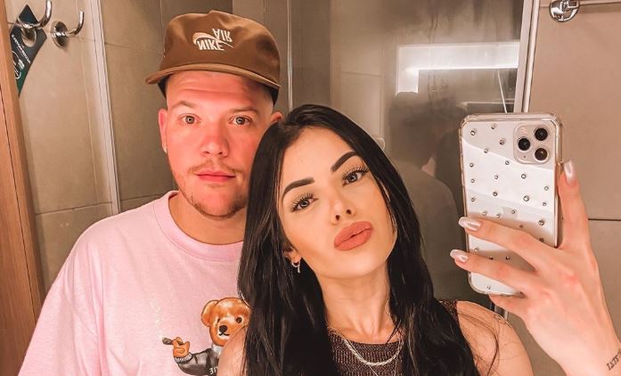 Ferrugem e Thaís Vasconcellos (Foto: Reprodução/Instagram)