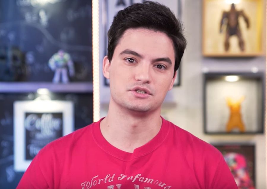 O youtuber Felipe Neto surpreendeu ao criticar Edir Macedo e mencionar a Record (Foto: Reprodução)