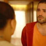 Sandro acaba com Vitória em Amor de Mãe (Foto: Reprodução da Globo)