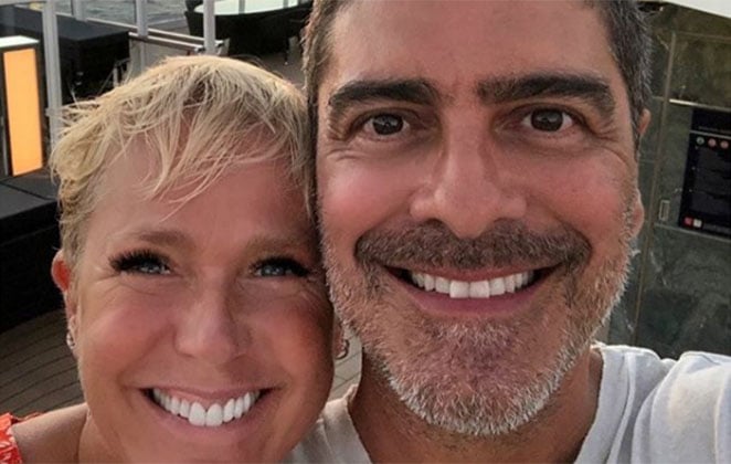 Xuxa revela detalhes do relação com o namorado, Junno Andrade (Foto: Reprodução)