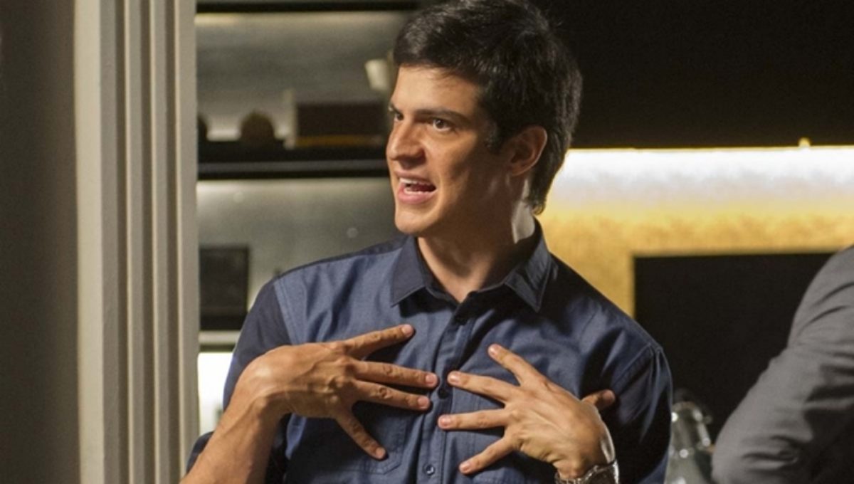 Mateus Solano faz revelação surpreendente sobre a Escolinha