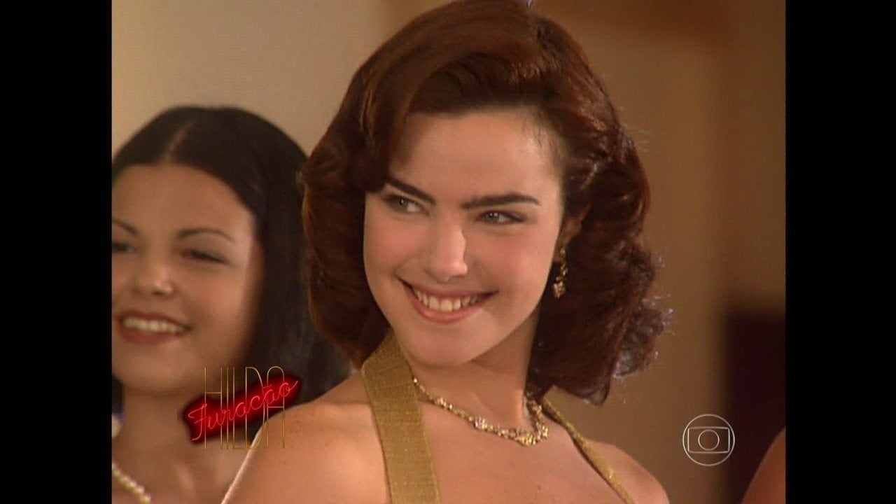 http://tvfoco.uai.com.br/wp-content/uploads/2015/05/Daniela-Mercury.jpg