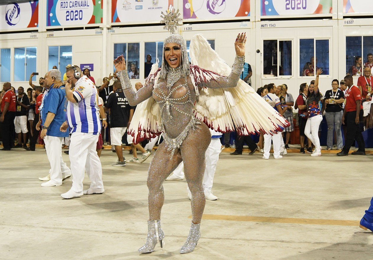http://tvfoco.uai.com.br/wp-content/uploads/2015/05/Daniela-Mercury.jpg
