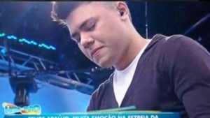 Felipe Araújo lamentou a morte de integrante de sua equipe musical (Reprodução)