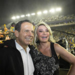João Dória chegou com a esposa, Bia, no Carnaval de São Paulo - Foto: Reprodução
