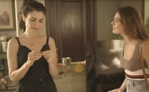 Leila e Betina em cena da novela Amor de Mãe - Foto: Reprodução