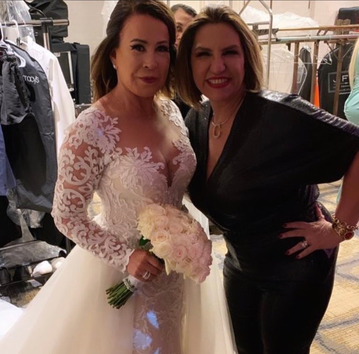 http://tvfoco.uai.com.br/wp-content/uploads/2015/05/Daniela-Mercury.jpg