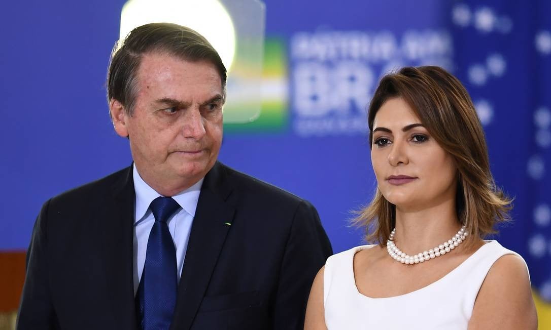 http://tvfoco.uai.com.br/wp-content/uploads/2015/05/Daniela-Mercury.jpg