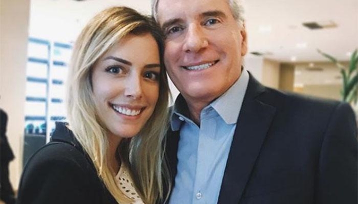 Roberto Justus ao lado da filha, Fabiana Justus (Foto: Reprodução)