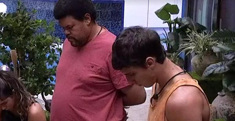 http://tvfoco.uai.com.br/wp-content/uploads/2015/05/Daniela-Mercury.jpg