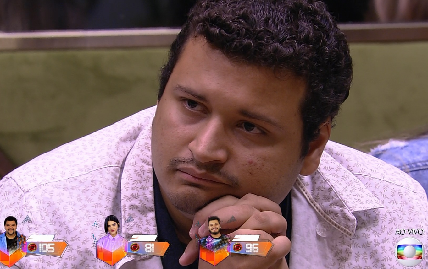 http://tvfoco.uai.com.br/wp-content/uploads/2015/05/Daniela-Mercury.jpg
