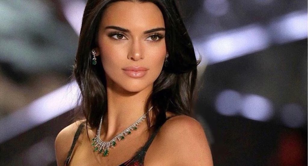 http://tvfoco.uai.com.br/wp-content/uploads/2015/05/Daniela-Mercury.jpg
