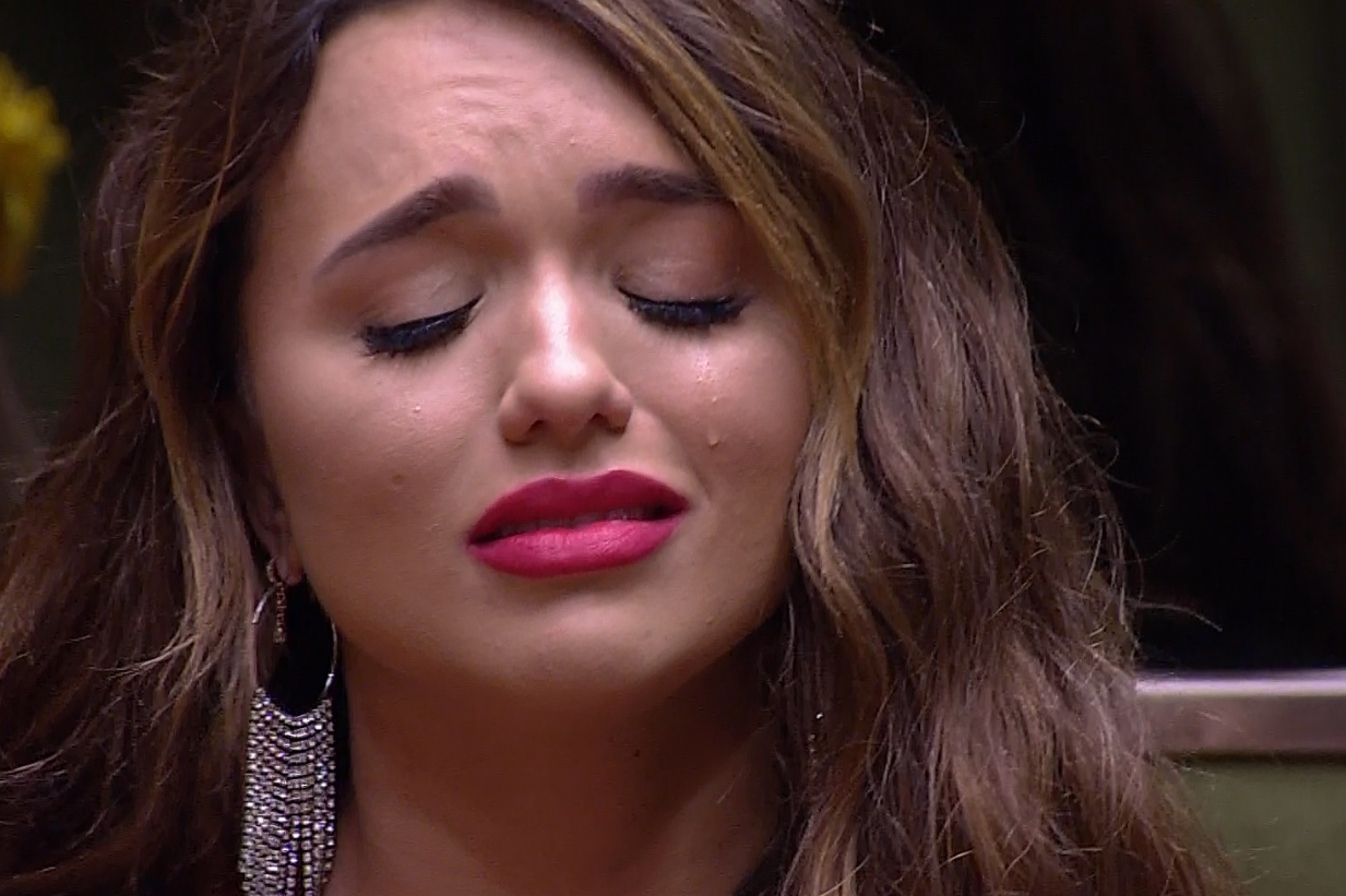 http://tvfoco.uai.com.br/wp-content/uploads/2015/05/Daniela-Mercury.jpg
