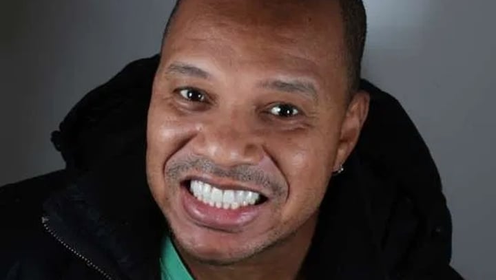 Pagodeiro Anderson Molejo teve de cancelar música após polêmica. (Foto: Divulgação)