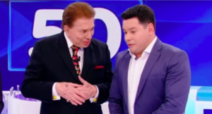 Silvio Santos está para decidir o futuro de Marcão do Povo e também de Lívia Andrade (Foto: Reprodução / SBT)