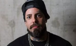 Tico Santa Cruz se abriu ao falar sobre sua sexualidade (Foto: Reprodução)