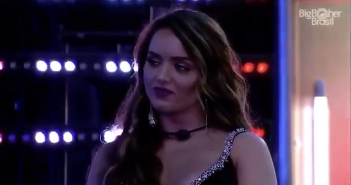 http://tvfoco.uai.com.br/wp-content/uploads/2015/05/Daniela-Mercury.jpg