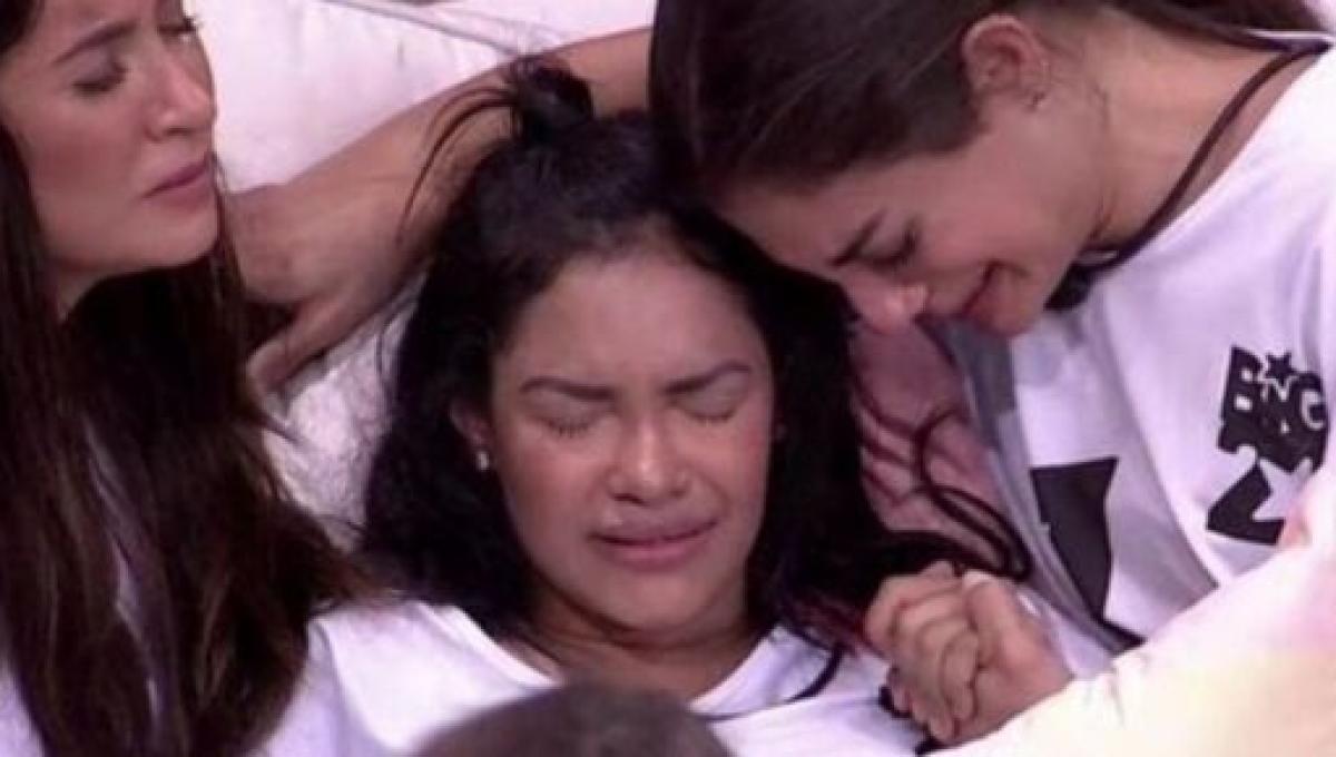 http://tvfoco.uai.com.br/wp-content/uploads/2015/05/Daniela-Mercury.jpg