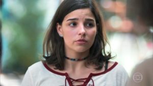 Keyla fica tensa em cena de Malhação (Foto: Reprodução/Globo)