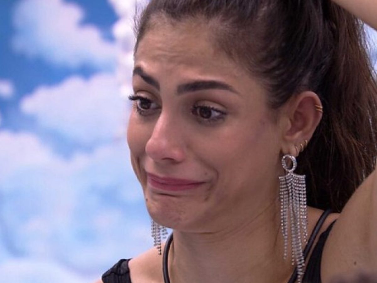 http://tvfoco.uai.com.br/wp-content/uploads/2015/05/Daniela-Mercury.jpg