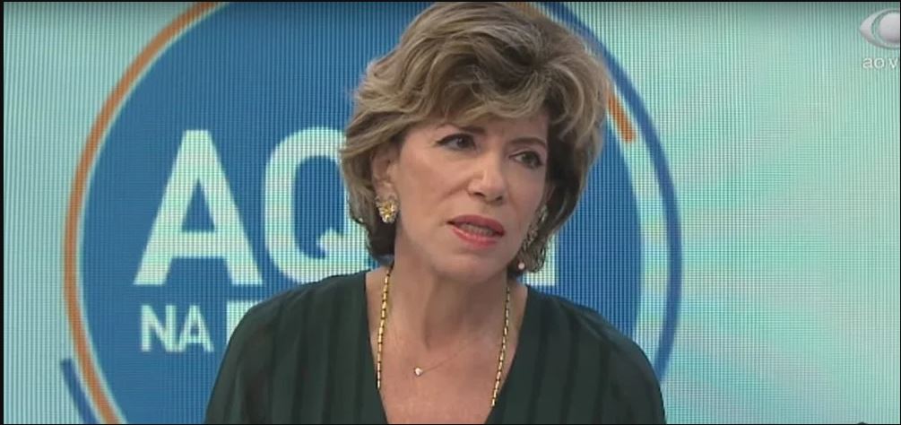 http://tvfoco.uai.com.br/wp-content/uploads/2015/05/Daniela-Mercury.jpg