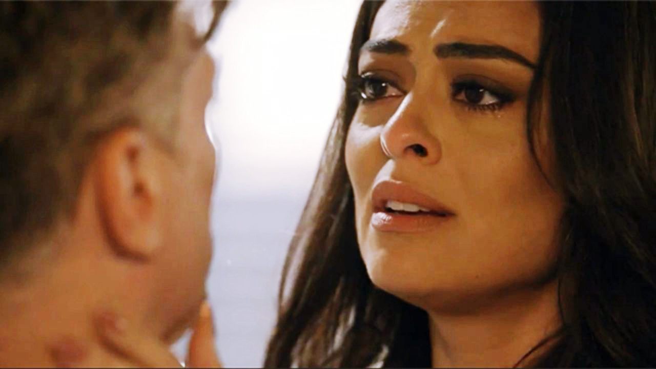http://tvfoco.uai.com.br/wp-content/uploads/2015/05/Daniela-Mercury.jpg
