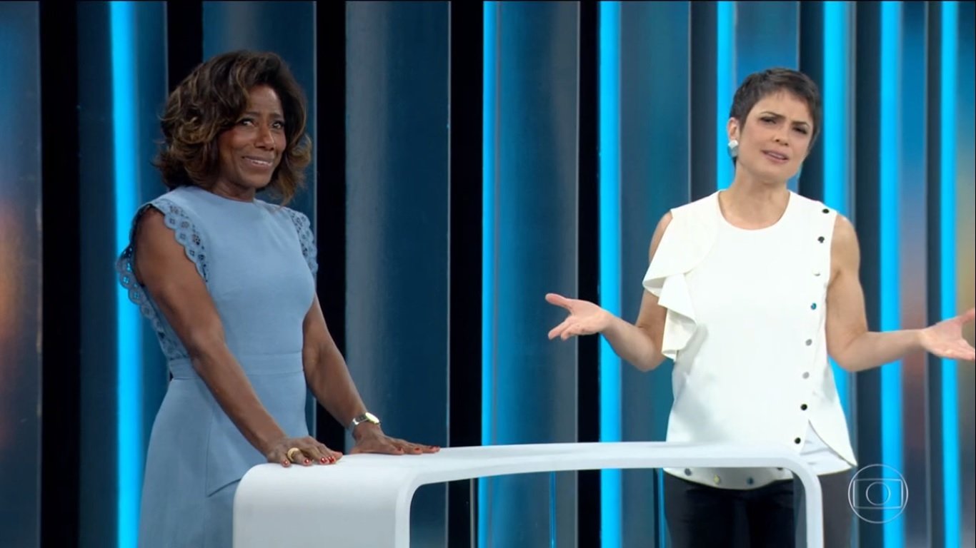 Sandra Annenberg ao lado de Glória Maria no 'Globo Repórter' (Foto: reprodução/Globo)