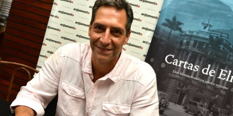  O jornalista no lançamento de seu último livro (Foto: reprodução)