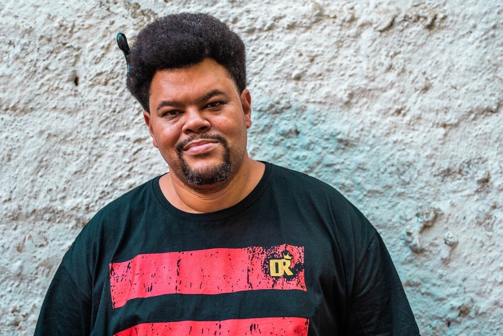 Babu Santana, após série de papéis secundários, terá destaque na Globo - Foto: Reprodução