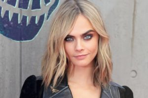 Cara Delevingne, após término com Ashley Benson, abre o jogo e revela pansexualidade: “Me apaixono pela pessoa”