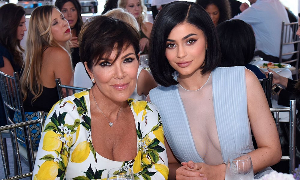 Kylie Jenner tem briga com a mãe exposta (Foto: Reprodução)