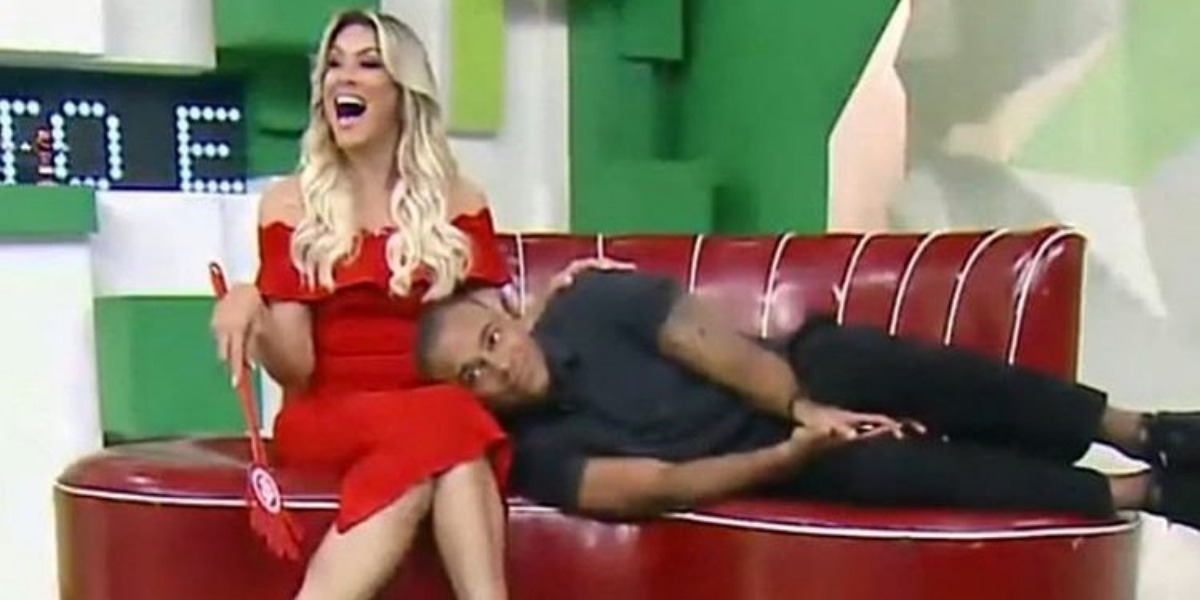 Renata Fan e Denilson se divertem durante o Jogo Aberto na Band (Imagem: Instagram)