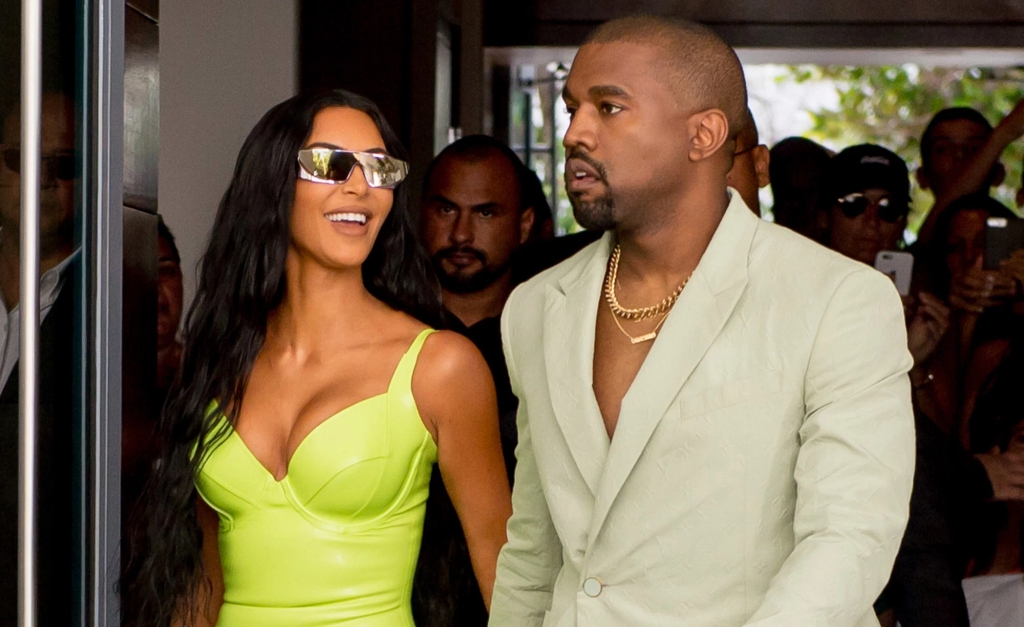 Kanye West revela que já tenta se separar de Kim Kardashian há dois anos (Foto: Reprodução)