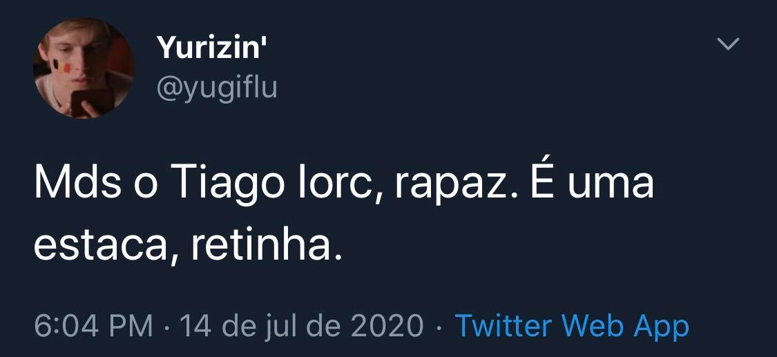 Nude do cantor viraliza nas redes (Foto: Reprodução / Twitter)