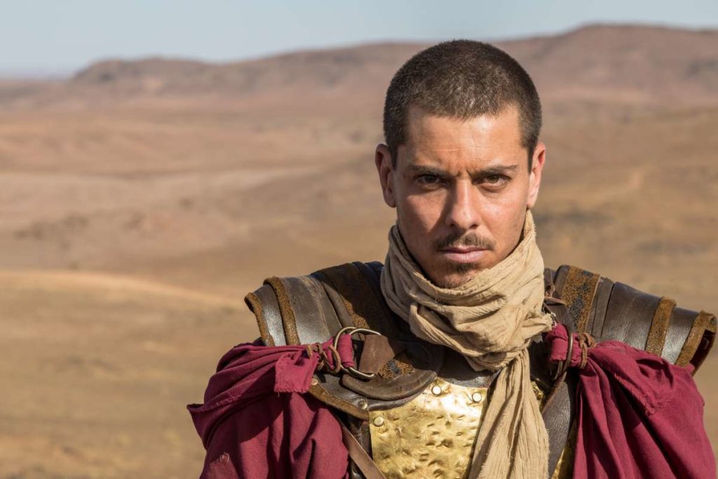 Longinus (Sacha Bali) da novela Jesus