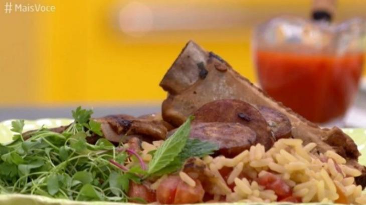 Arroz de forno com costelinha feito por Ana Maria Braga no Encontro com Fátima Bernades (Foto: Reprodução)