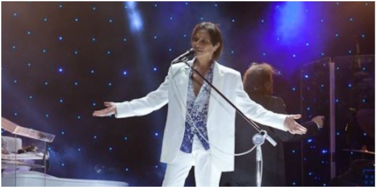 http://tvfoco.uai.com.br/wp-content/uploads/2015/05/Daniela-Mercury.jpg