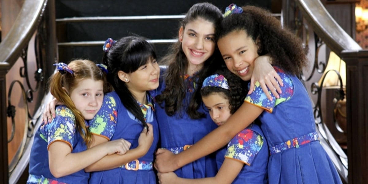 http://tvfoco.uai.com.br/wp-content/uploads/2015/05/Daniela-Mercury.jpg