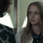 Clara recebe algo inesperado de Marta na novela Malhação Viva a Diferença (Foto: Reprodução/Globo)