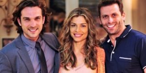 Igor Rickli (Alberto), Grazi Massafera (Ester) e Henri Castelli (Cassiano) em Flor do Caribe; novela teve data de estreia definida (Foto: Globo/João Miguel Júnior)