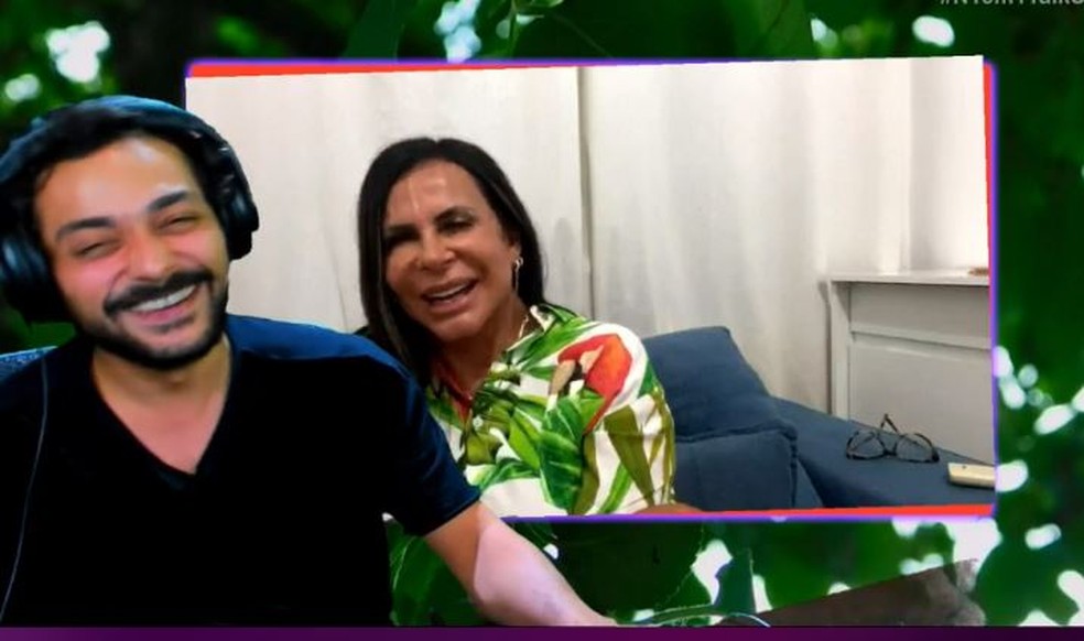 Gretchen durante talk show de Edu Sterblitch - Foto: Reprodução