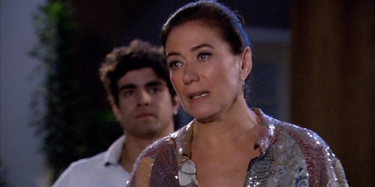 http://tvfoco.uai.com.br/wp-content/uploads/2015/05/Daniela-Mercury.jpg
