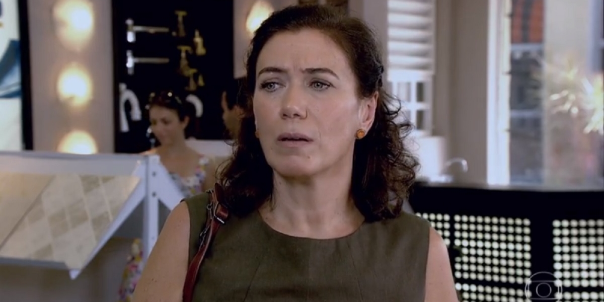 http://tvfoco.uai.com.br/wp-content/uploads/2015/05/Daniela-Mercury.jpg