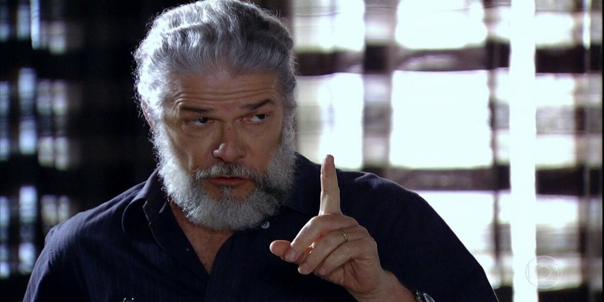 http://tvfoco.uai.com.br/wp-content/uploads/2015/05/Daniela-Mercury.jpg
