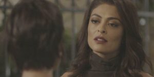 Carolina (Juliana Paes) terá nova inimiga nos próximos capítulos de Totalmente Demais (Foto: Reprodução/Globo)