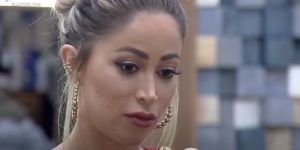 Carol Narizinho fez desabafo em conversa com Victória Villarim (Foto: Reprodução)