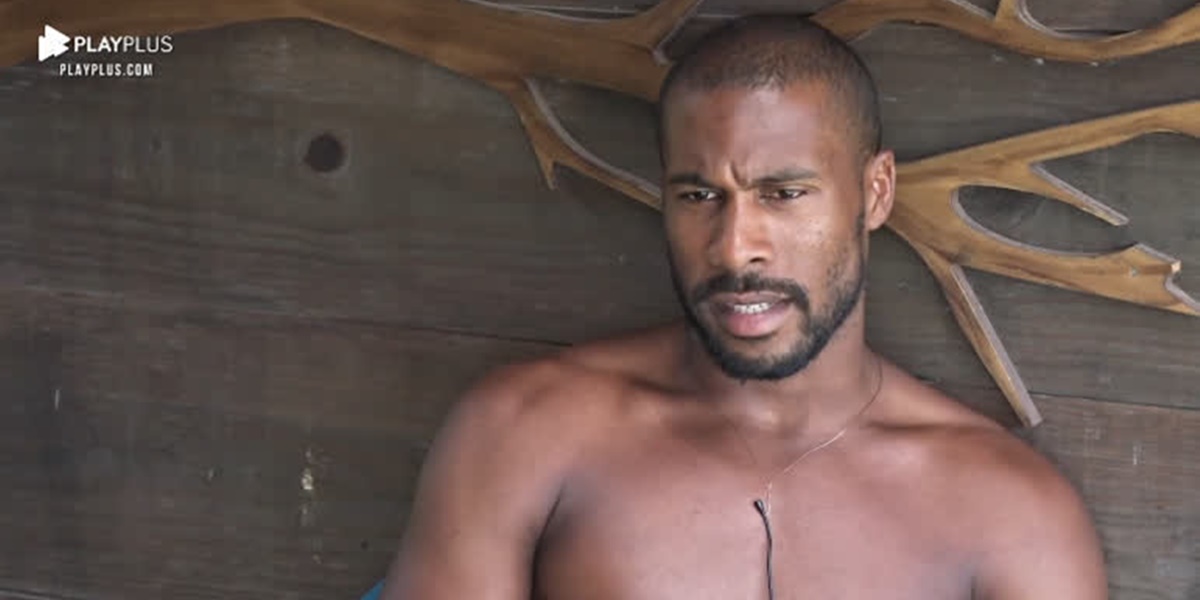 Reality: Rodrigo Moraes se descuido e mostrou além do que devia em A Fazenda 12 (Foto: Reprodução)