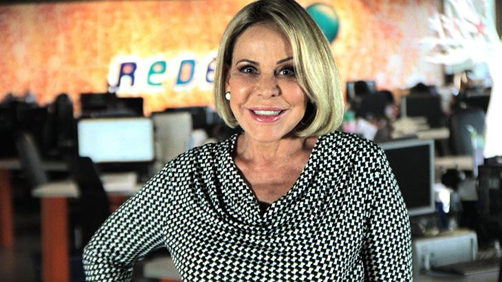 claudete-troiano-programa-na-redetv